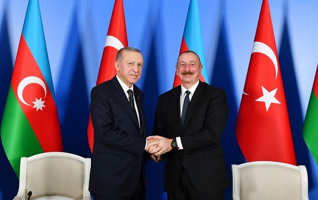 Düşmənlərimiz sevinməsin, qoy!