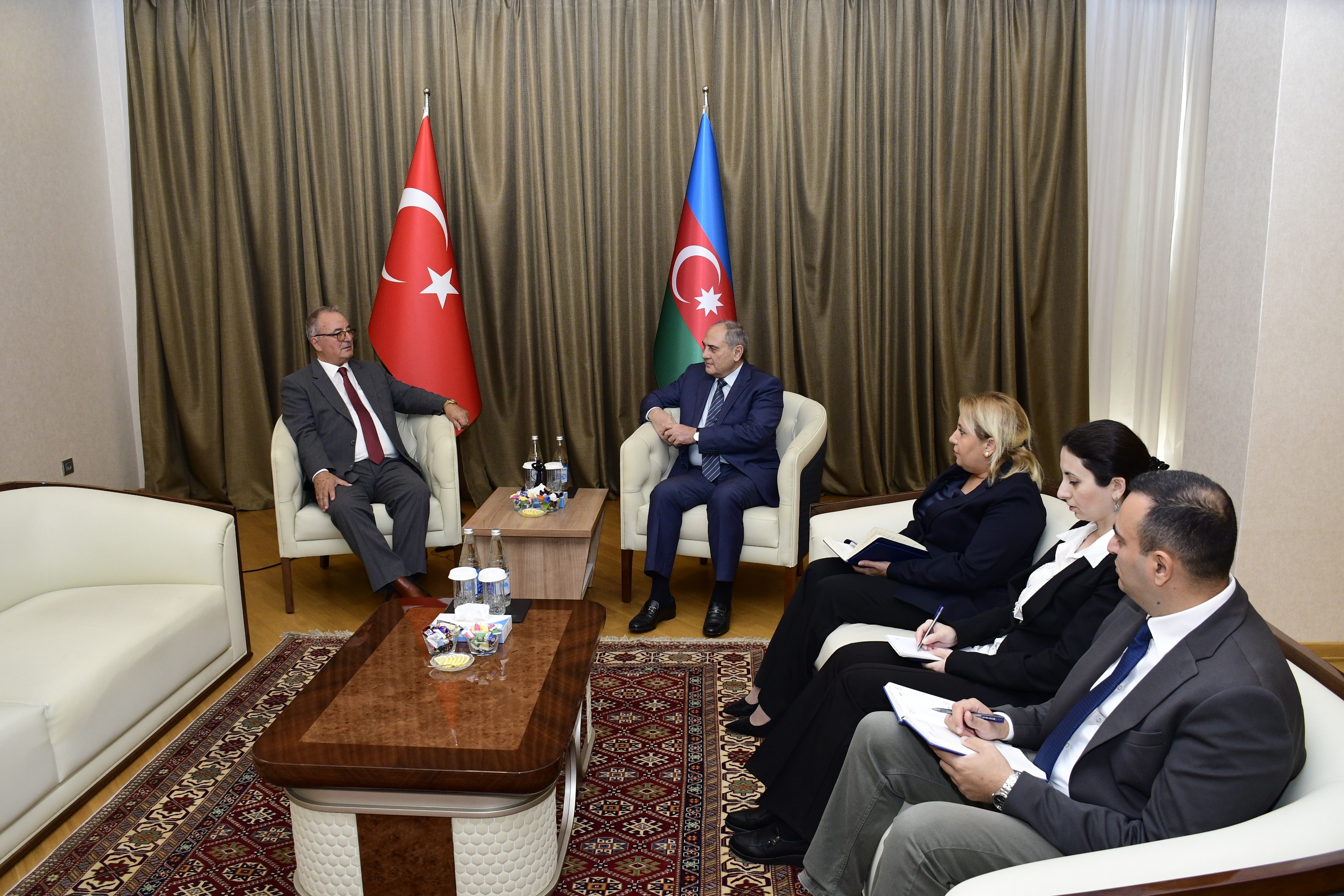 YAP Mərkəzi Aparatında görüş keçirilib